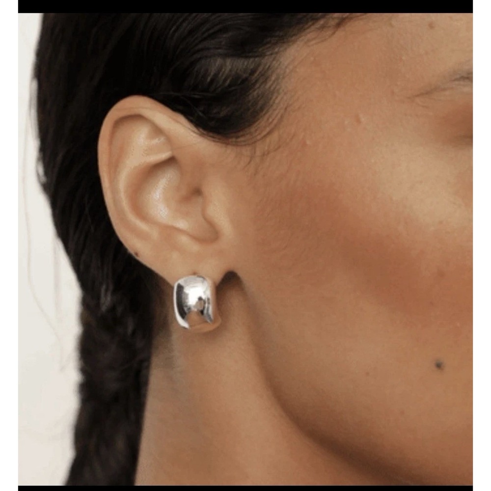 Heaven Mayhem Silver KY Hoop Smooth Earring NEW Stud Half Hoop Moon Wide Shiny - Picture 2 of 6